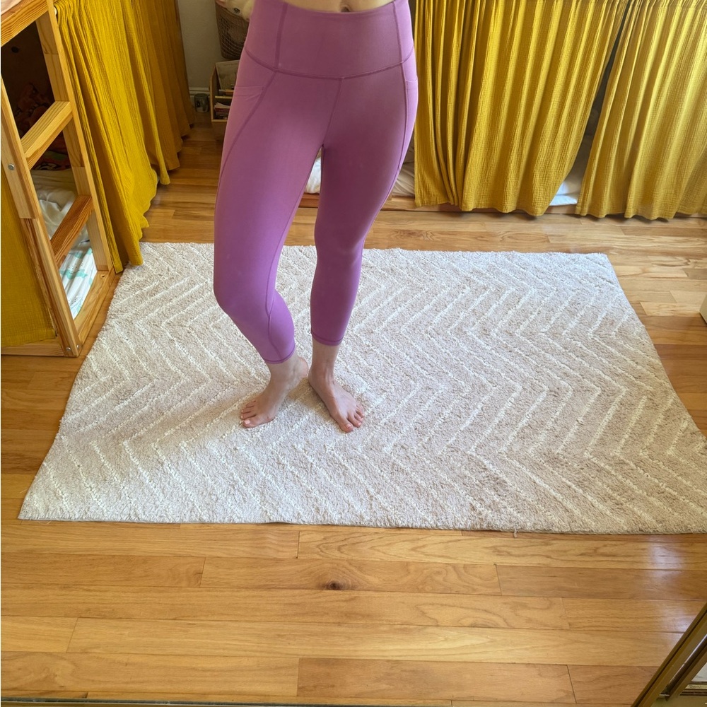 Athleta summer cropped leggings